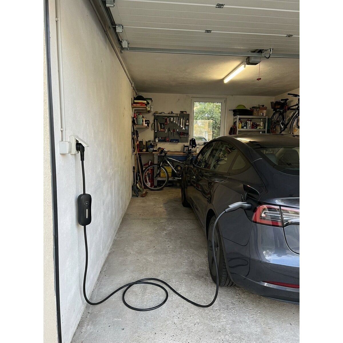 Buitinis įkrovimo laidas tesla mašinai iš JAV ( 16A, 1 fazė 3,6 kW)